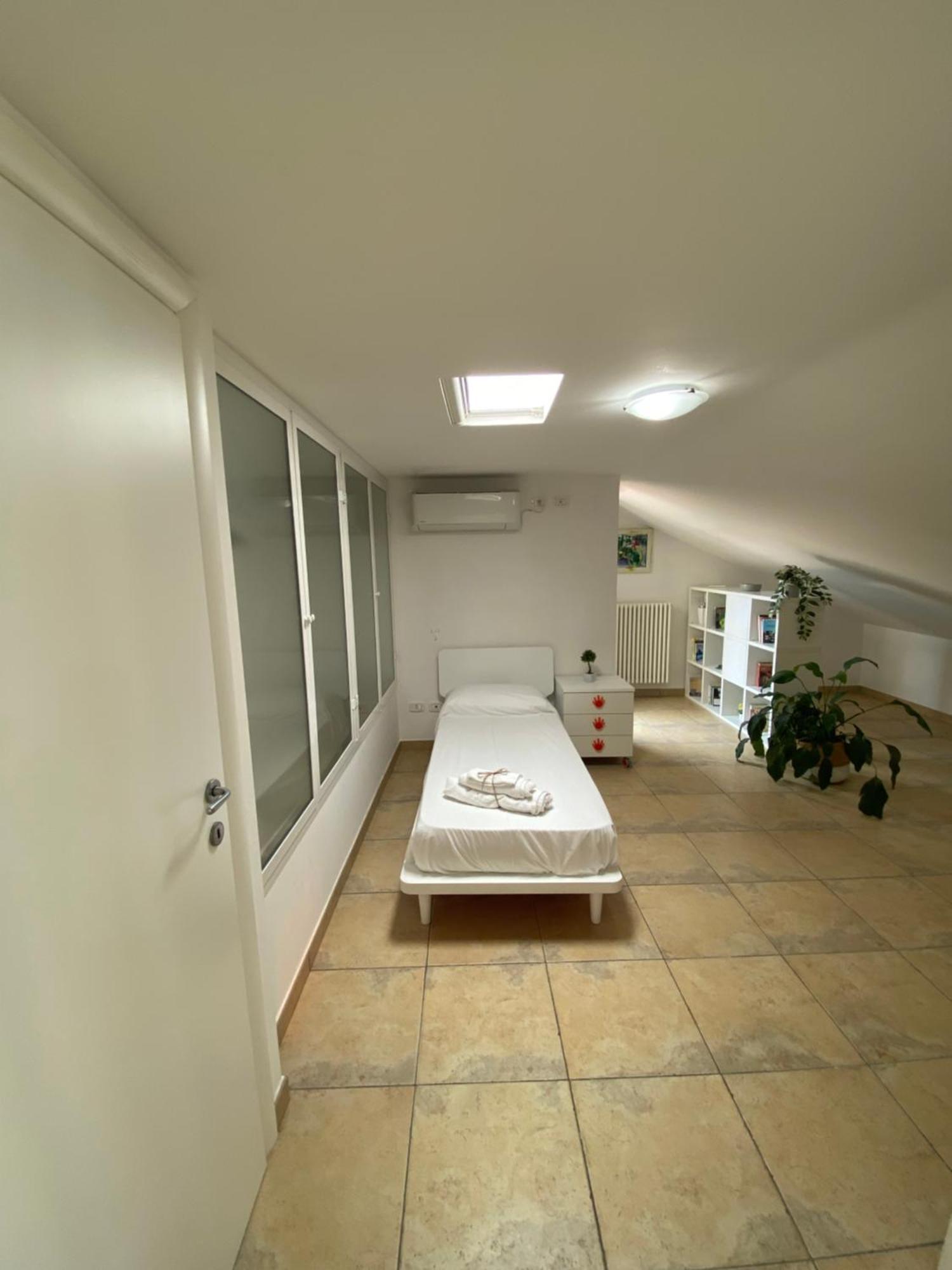Apartamento Attico Con Terrazzo Panoramico Maiella - 1Piano - Vasto Exterior foto